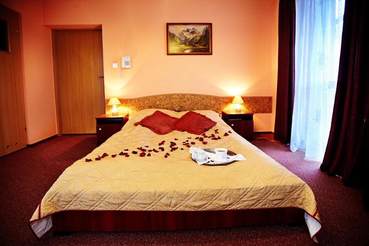 Hotel Dukat Biała Podlaska Zimmer foto